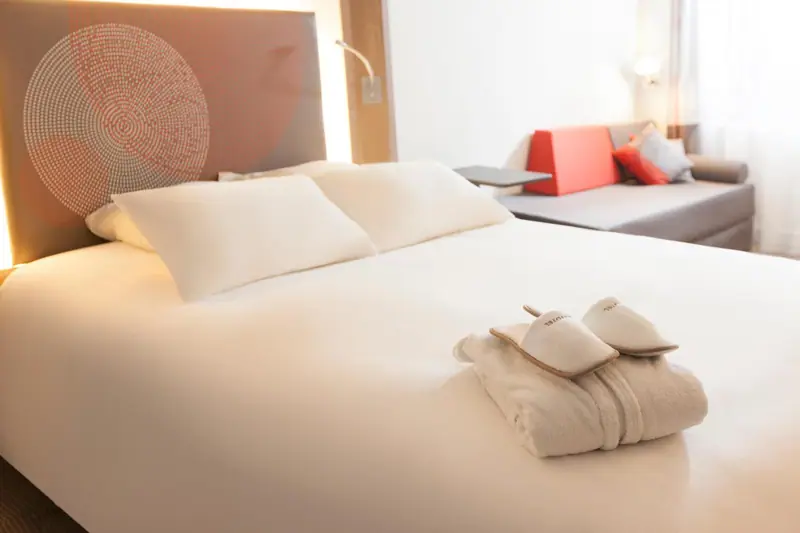 Novotel Paris La Defense Esplanade, Courbevoie, photo 2 of 128