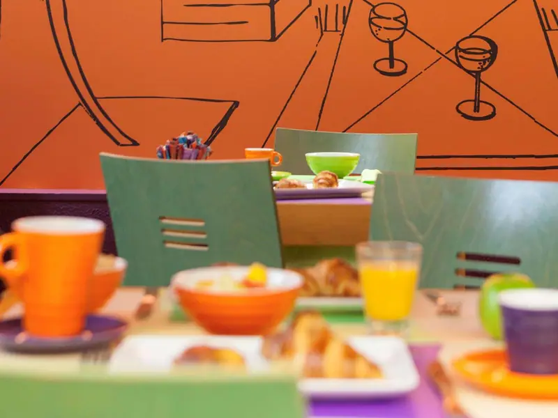 Dining area at ibis Styles Paris République Le Marais, Paris