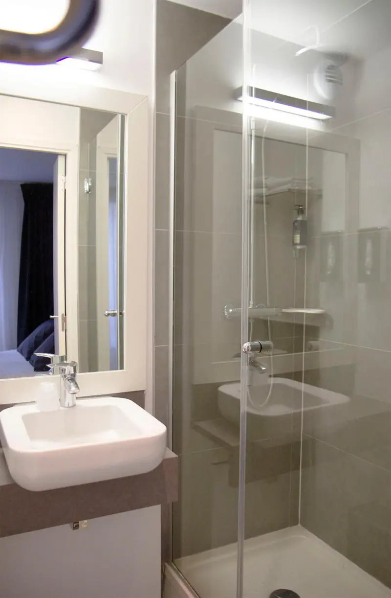 Best Western Hotel Le Montparnasse, Paris, photo 4 of 31
