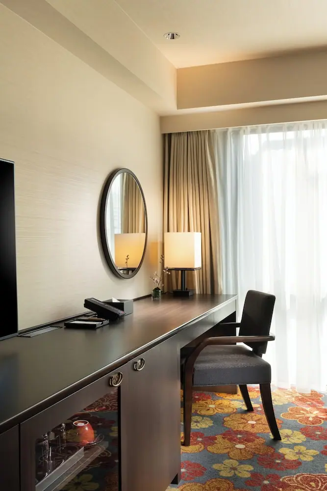 DoubleTree by Hilton Kyoto Station, Kyoto, photo 5 of 69