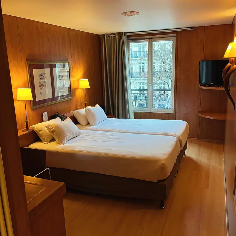 Best Western Ronceray Opéra, Paris, photo 3 of 25