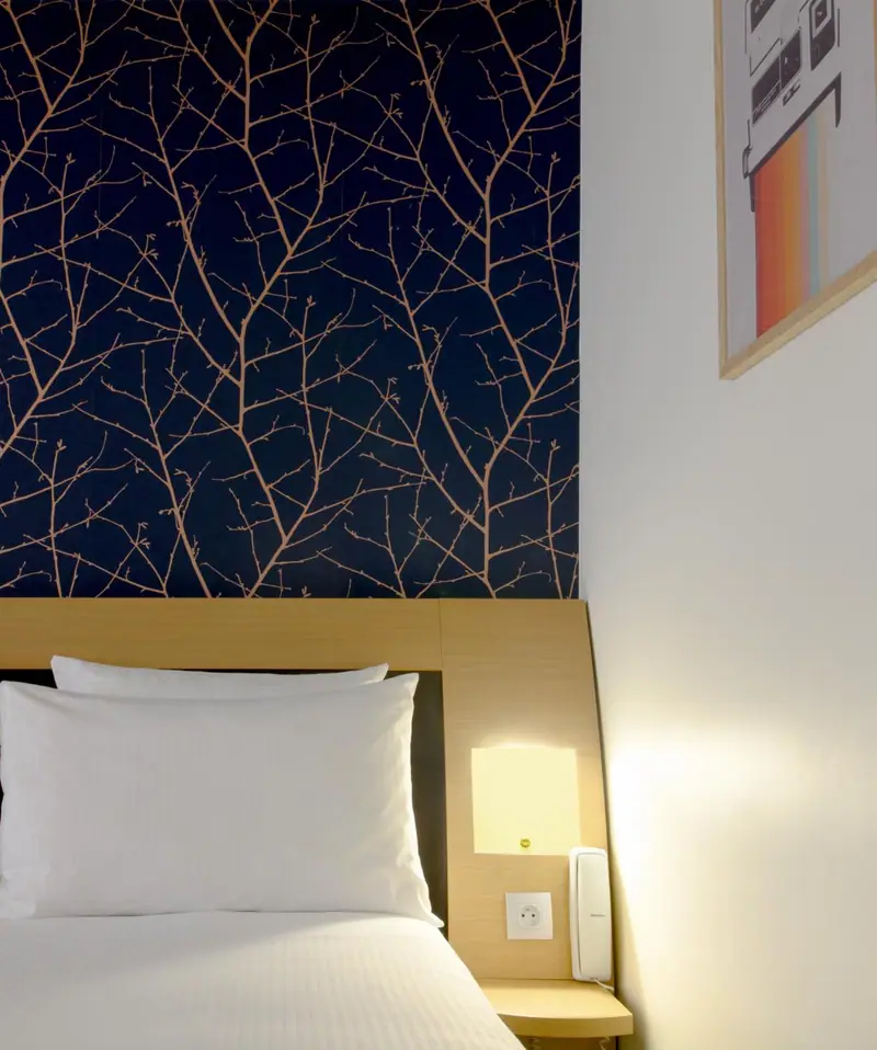 Guest room at Novotel Paris Les Halles, Paris