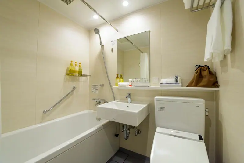 Best Western Plus Hotel Fino Osaka Kitahama, Osaka, photo 3 of 80