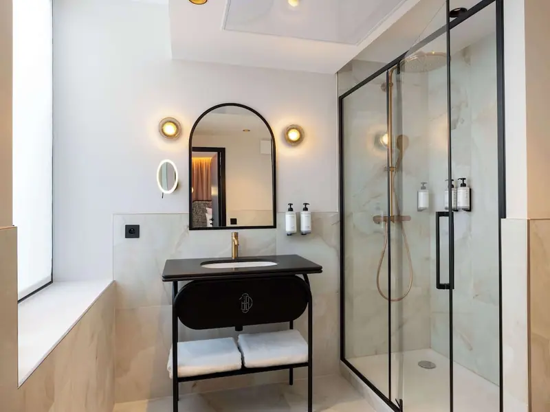 Bathroom at Hotel Maison Hamelin Paris - Handwritten Collection, Paris