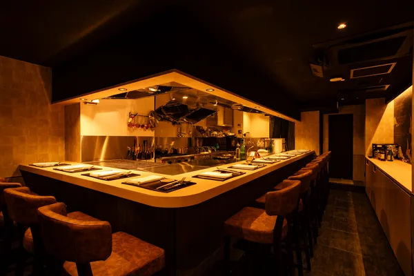 Kobe Beef & Wagyu Teppanyaki Steakhouse | Emperor Steak Shinjuku