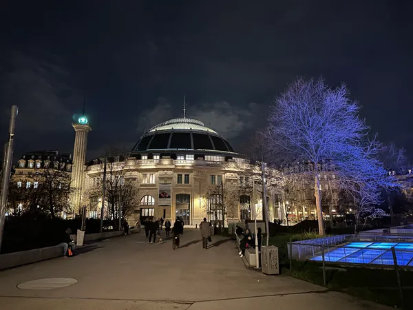 Colonne Médicis