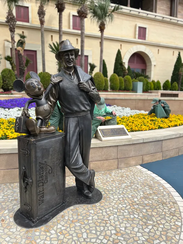 DisneySea Plaza & Park Entrance