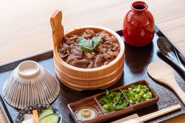 八坂1646 うなぎ料理toアップルパイ