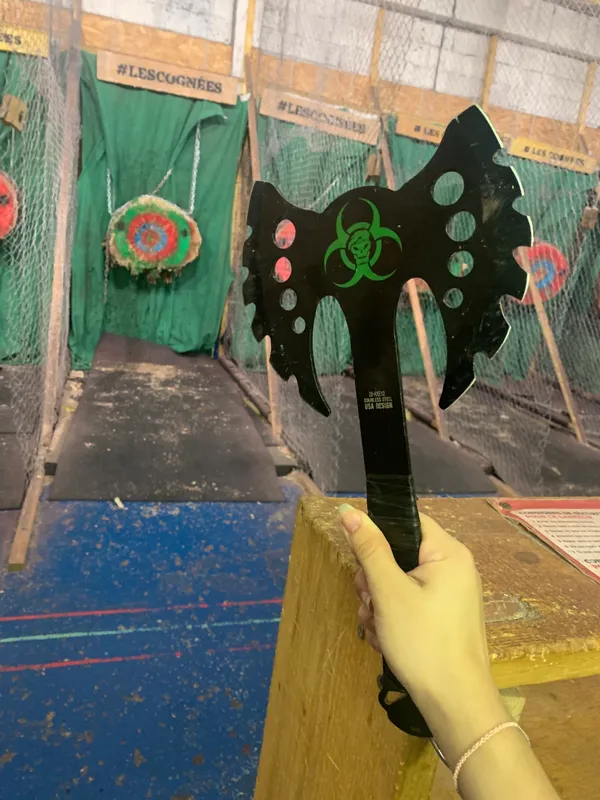 The Hatchets - Throwing axes