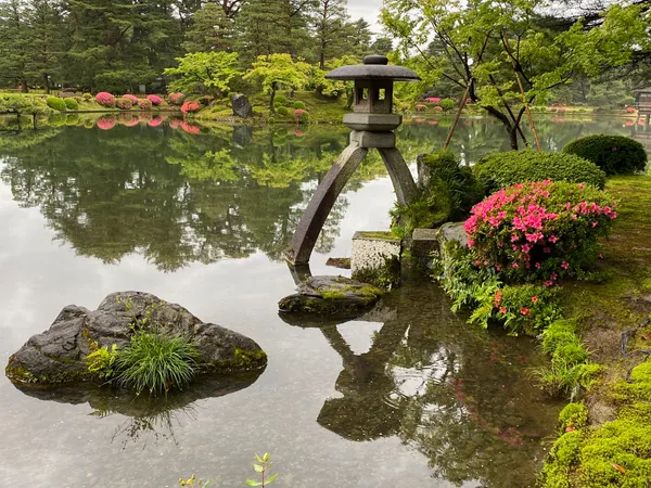 Kenroku-en
