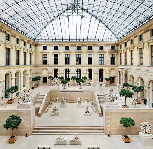 Louvre Museum