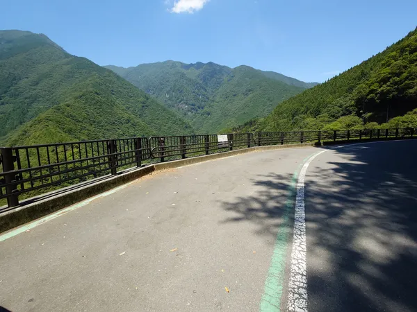 Hinoji Valley - Iya River Bend Observation Point