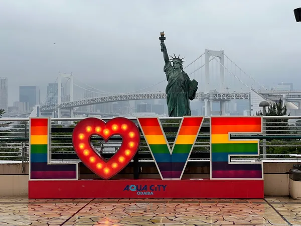 Love Sign Odaiba