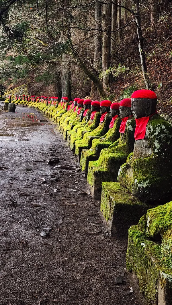 Kanmangafuchi Abyss
