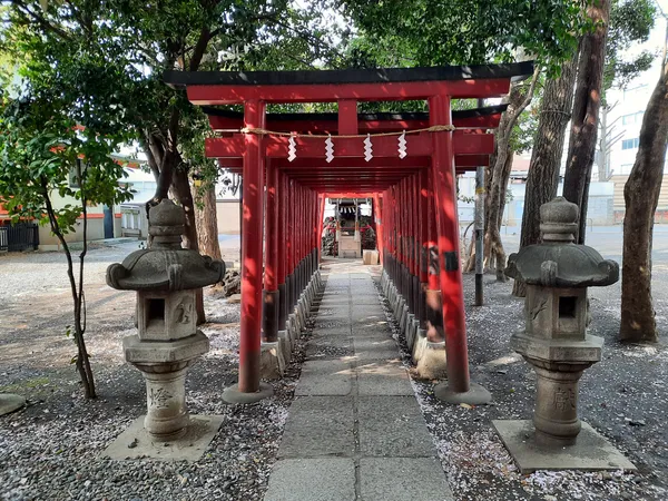 Hanazono Shrine