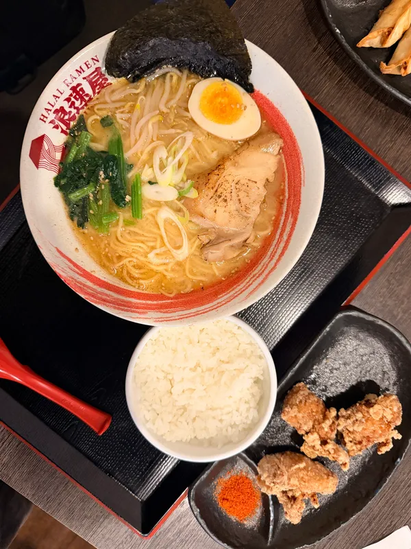 Halal Ramen Naniwaya