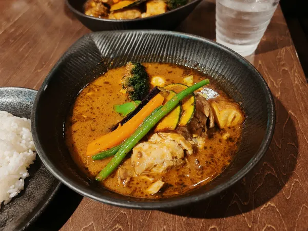 lavi ル・トロワ店