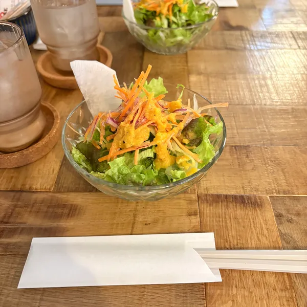 カフェレストハウス NDAJYAKENO HOUSE