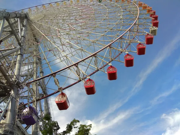 Tempozan Ferris Wheel