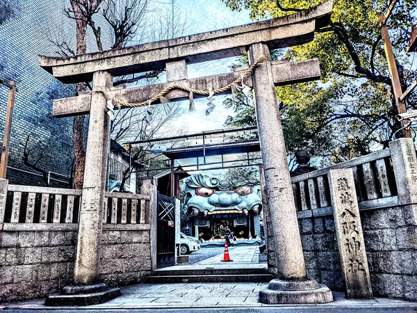 Namba Yasaka Jinja