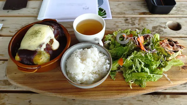 のうえんカフェ館山店