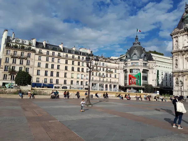 Square of Saint-Jacques Tower