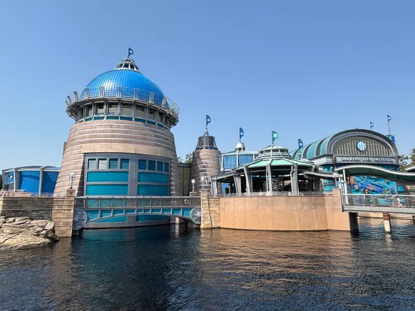 Nemo & Friends SeaRider
