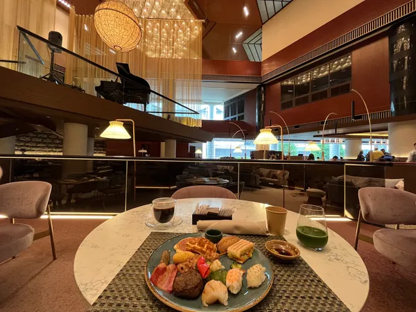 Cascade Cafe