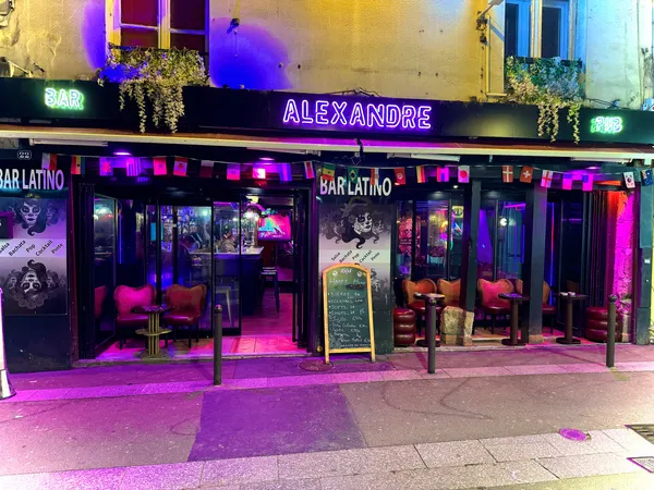 Alexandre BAR PUB Paris 05