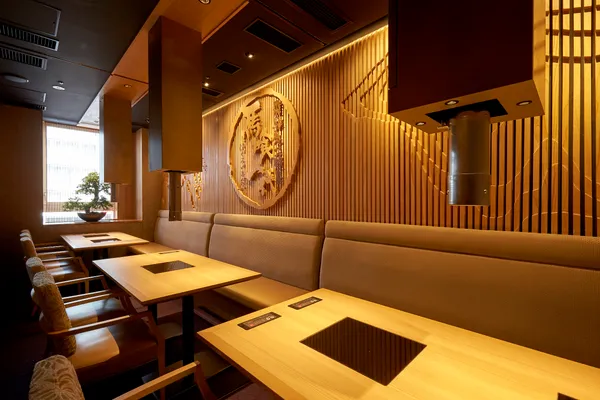 Bakuroichidai Nagoya West