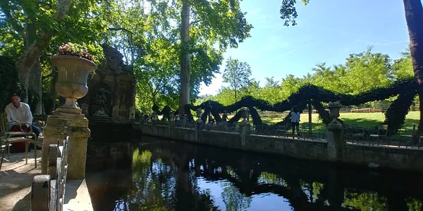 Medici Fountain