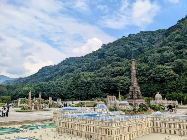 Tobu World Square