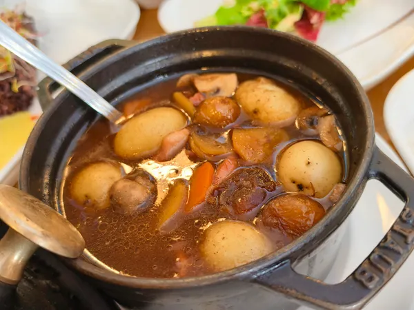 Au Bourguignon du Marais