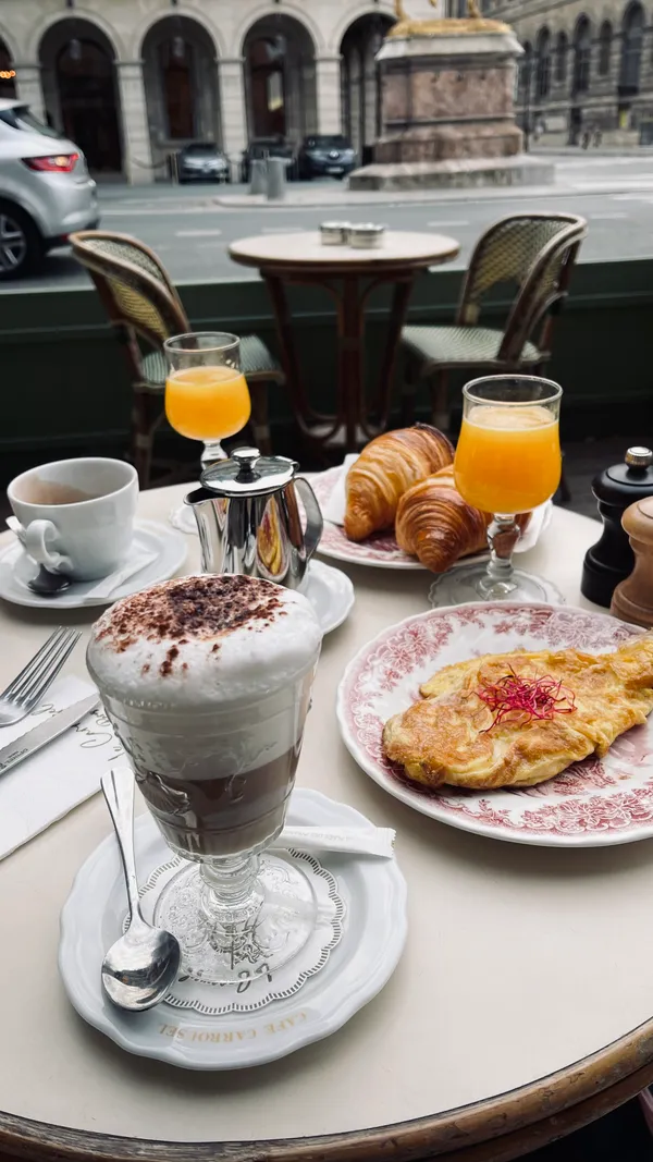 Café Carrousel