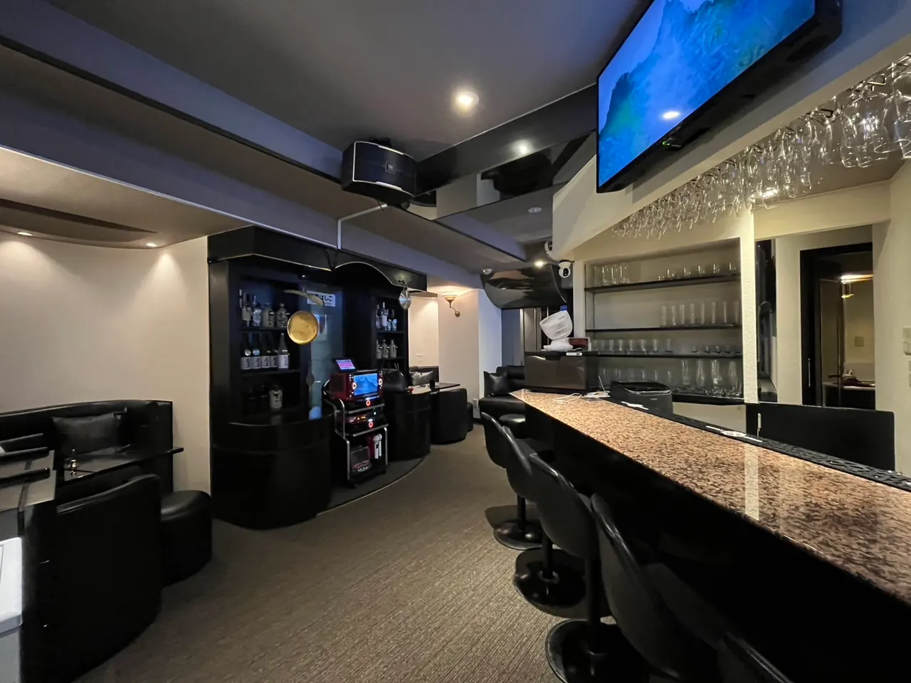 BAR ROKKAN
