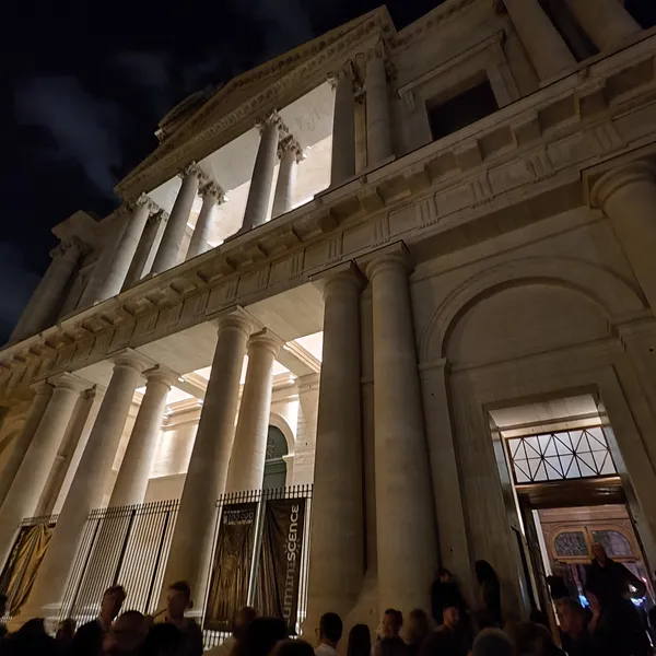 Luminiscence Paris