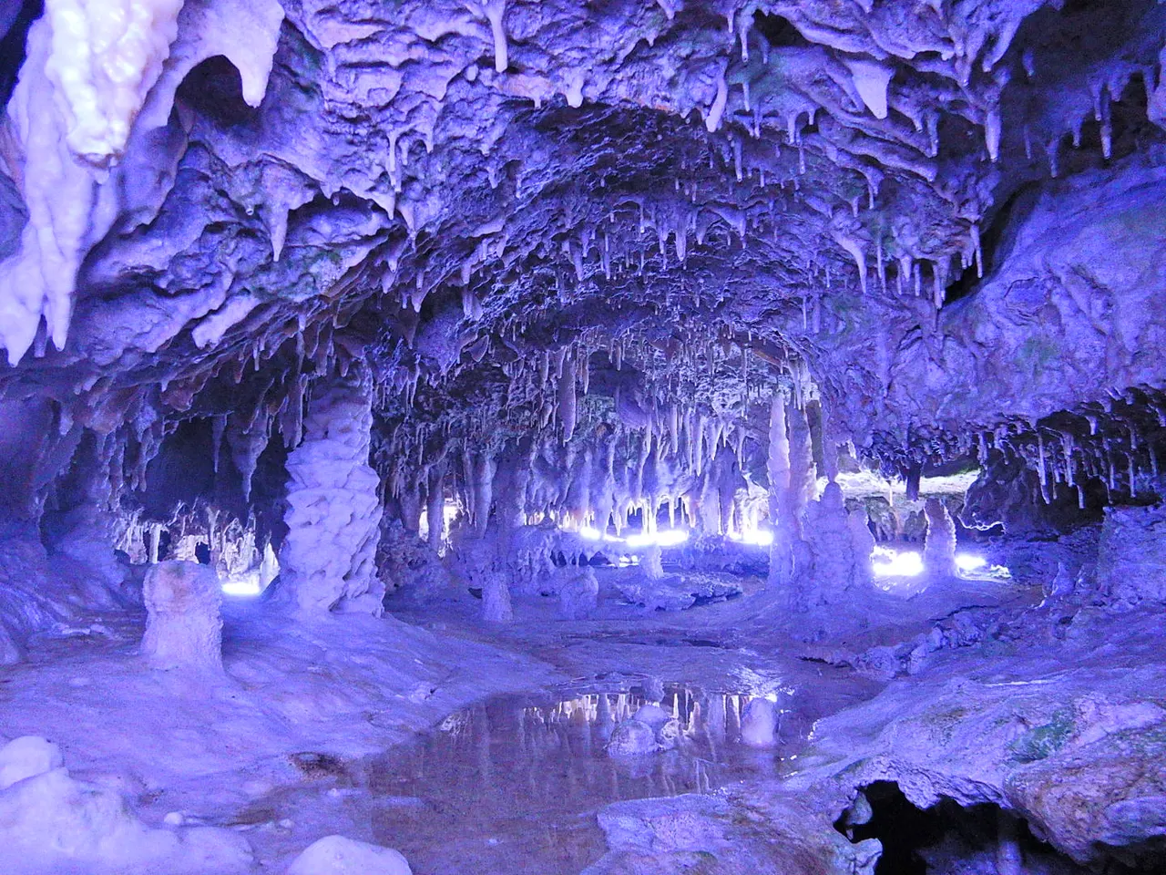 Hida Great Limestone Cave