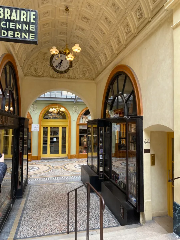 Les Passages Couverts de Paris 1