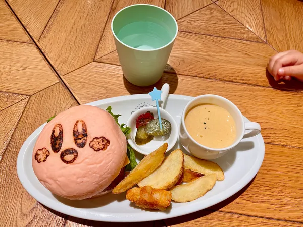 Kirby Café