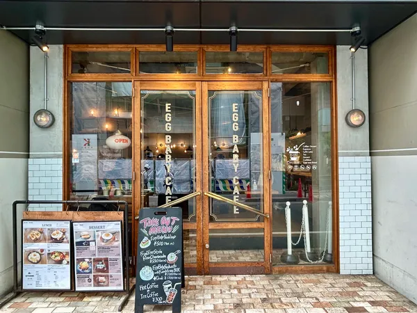 Egg Baby Cafe