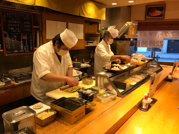TOKYO SUSHI ITAMAE SUSHI Ginza Corridor