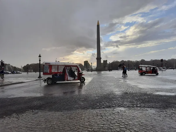 Hop TukTuk Paris