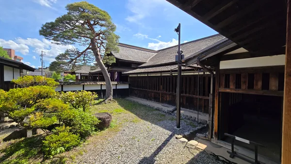 Takayama Jinya