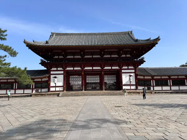 Todaiji Kagami-ike Pond