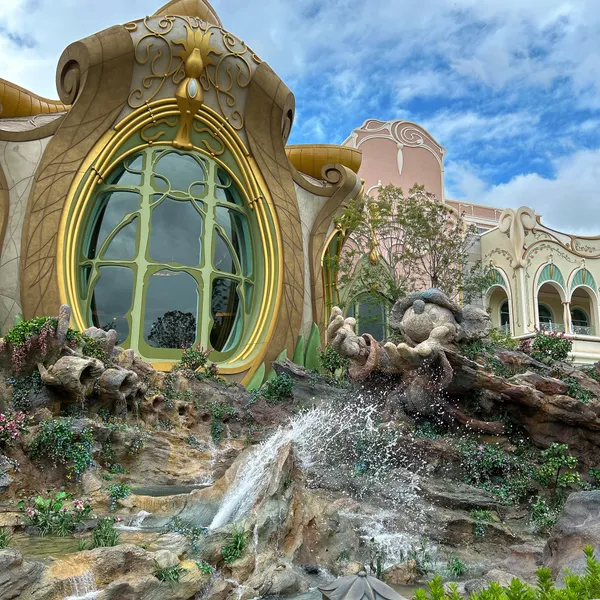 Fantasy Springs
