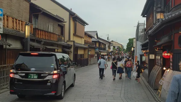 Calle Hanami-koji