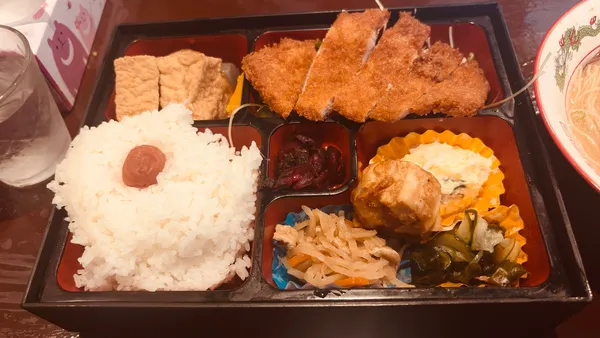 味処 曼陀羅