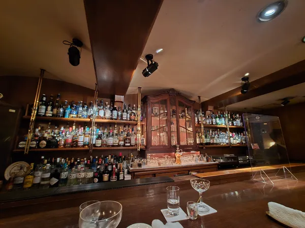 Bar K
