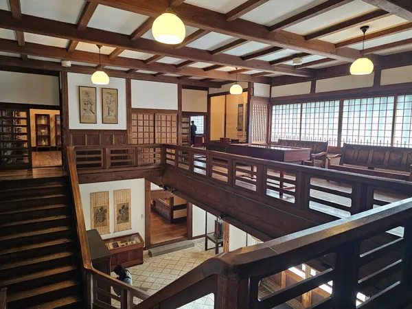 Japan Folk Crafts Museum