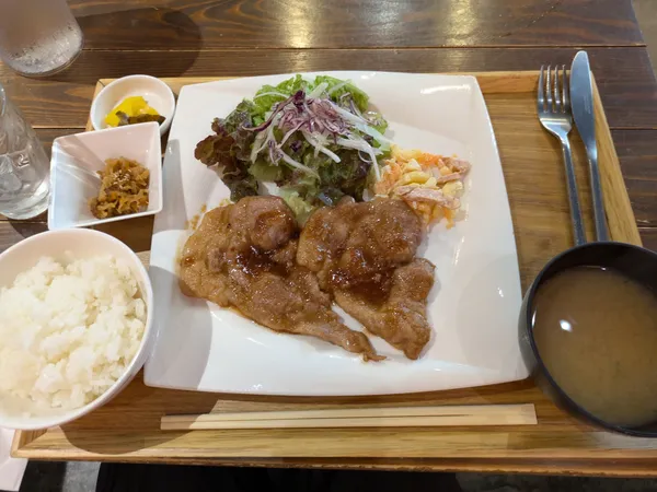 A食堂 東京